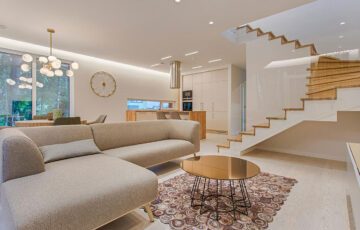 Far far away, behind the word mountains, far from the countries Vokalia and Consonantia, there live the blind texts. Separated they.